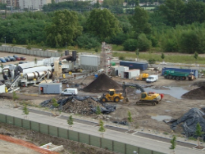 Pollution des sols : la responsabilité du propriétaire du terrain n’est que subsidiaire