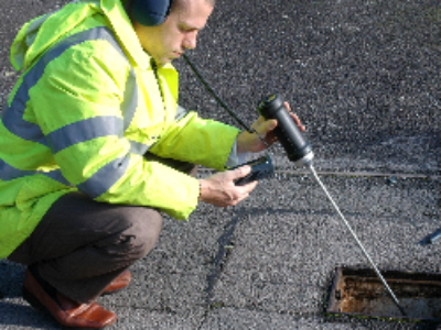 Repenser les services publics d’eau et d’assainissement
