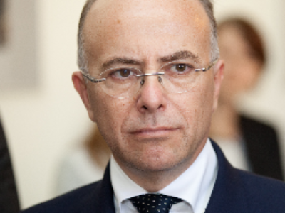 Bernard Cazeneuve coordonne les initiatives des maires “volontaires”