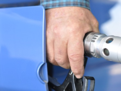 Carburants alternatifs : un décret fixe le cadre réglementaire des bornes de ravitaillement