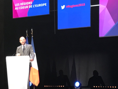 Edouard Philippe assume une « décentralisation qui accepte les désaccords »
